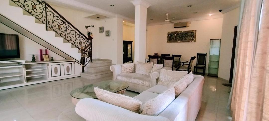 Photo of Livingroom in Mumbul
