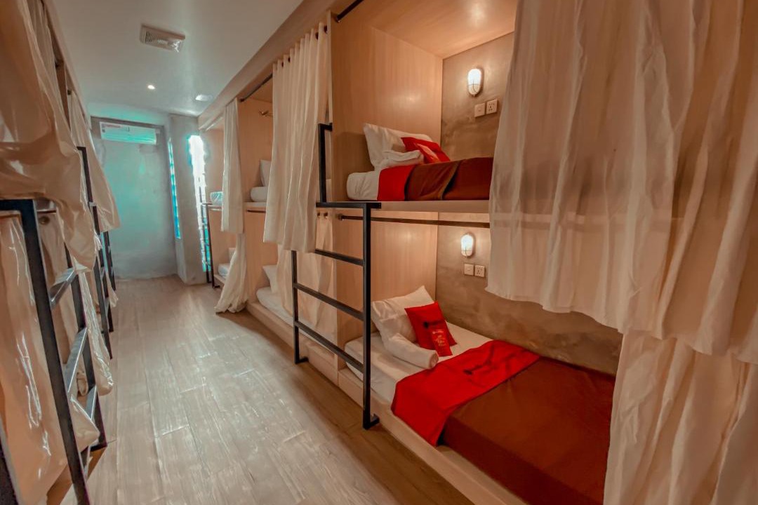 Photo of Bedroom in Kartika Plaza