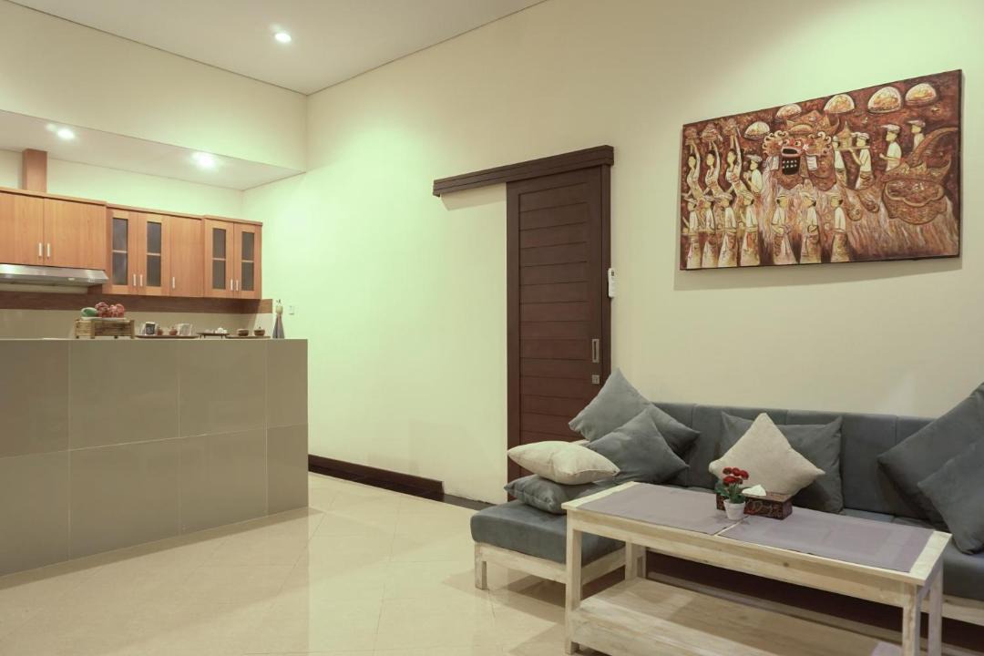 Photo of Livingroom in Sunset Road