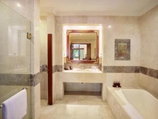 Photo of Bathroom in Siligita