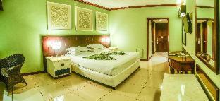 Photo of Bedroom in Kartika Plaza