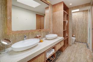Photo of Bathroom in Dewi Sri