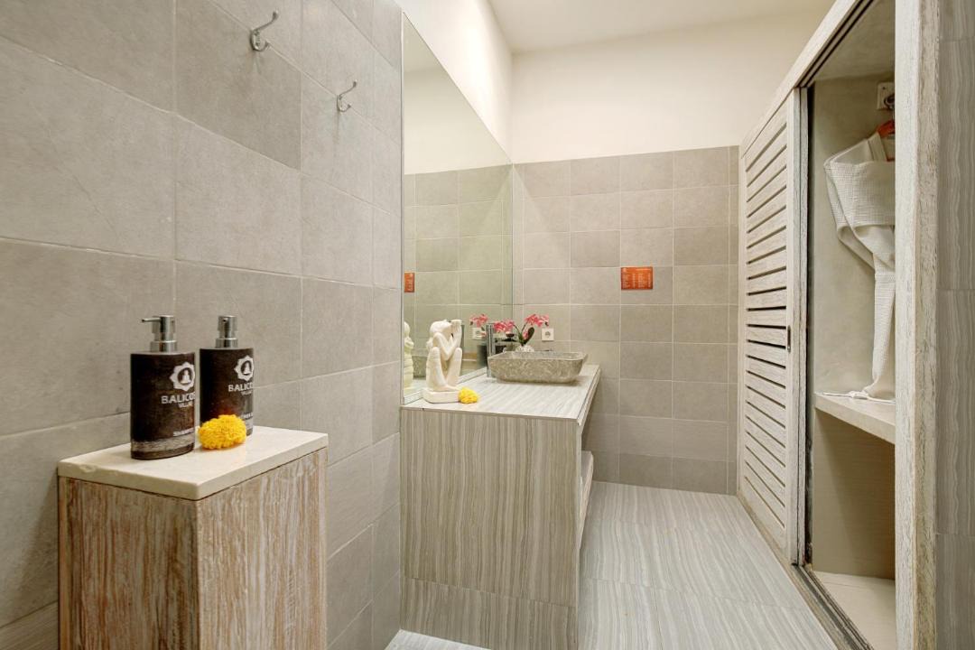 Photo of Bathroom in Dewi Sri