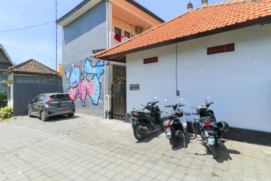 Photo of Buildings in Padonan