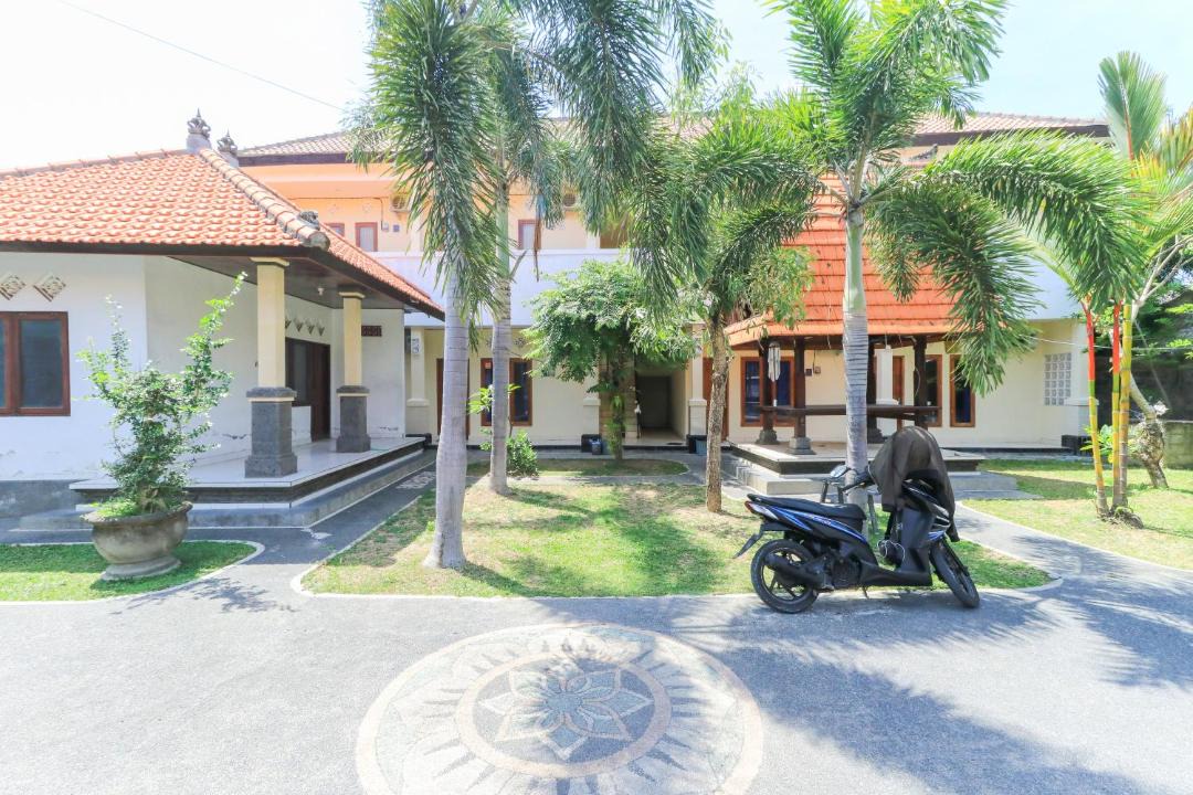 Photo of Buildings in Padonan