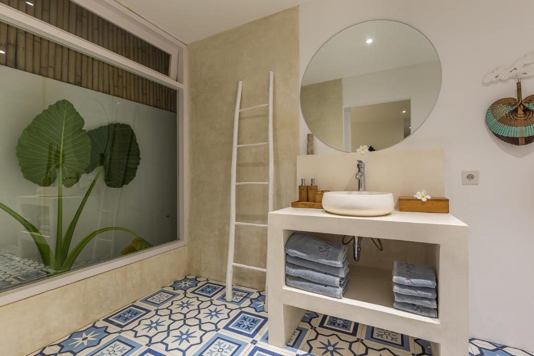 Photo of Bathroom in Laksmana