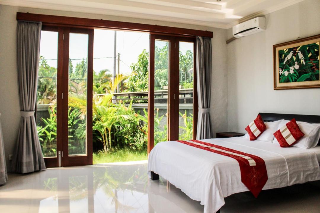 Photo of Bedroom in Sunset Road