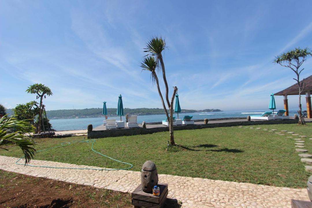 Photo of Others in Mushroom Bay