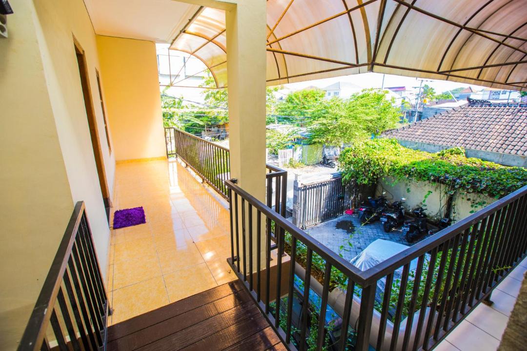 Photo of Patio Balcony in Dewi Sri