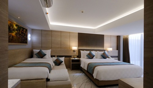 Family Room, Non Smoking, City View