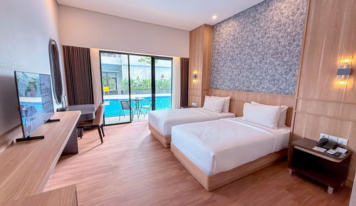 Deluxe Double or Twin Room
