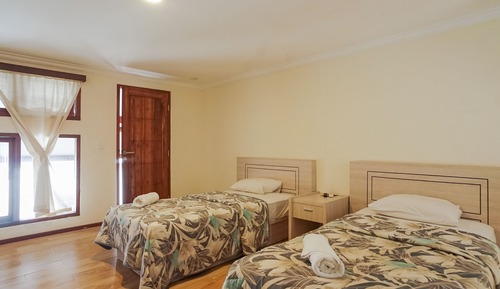 Villa 2-Twin Bedrooms with Jacuzzi
