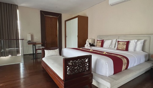 1 Bedroom Royal Pool Villa, Sleep 4