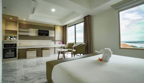 Flash Deal - Premier Room