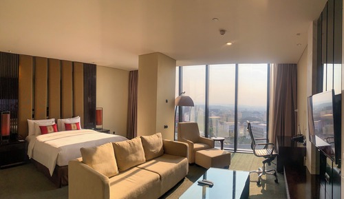 Junior Suite, 1 King Bed, Non Smoking, Air conditioning