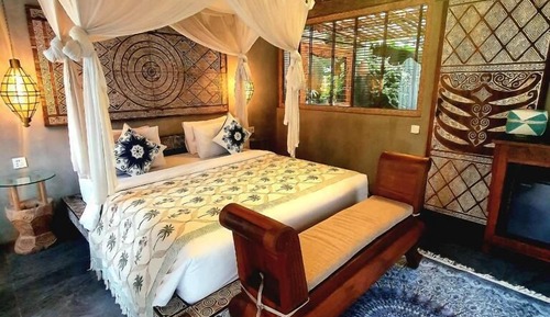 One Bedroom Villa Pool View