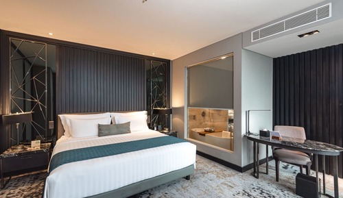 Junior Suite King Room