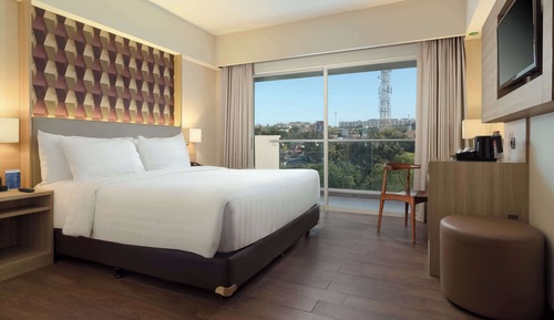 Superior Room, 1 Double Bed, Non Smoking, Balcony (Shower Only)