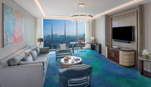 Suite, 1 King Bed, Club Lounge Access (High Floor)