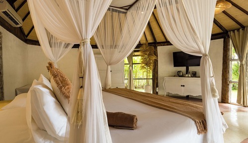 Superior Lodge