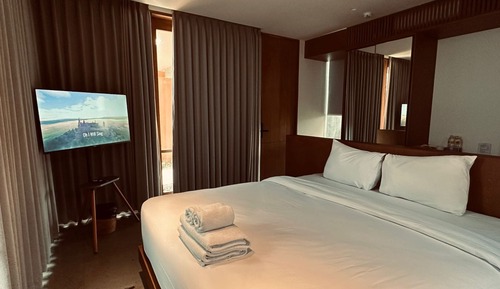 Standard Single Room, 1 Queen Bed, Balcony