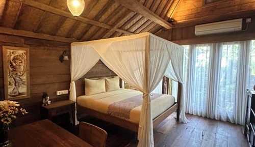 Comfort Bungalow, Garden View