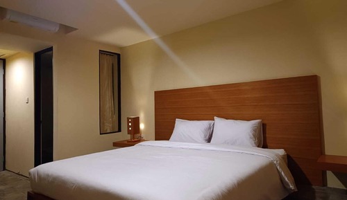 Deluxe Double Room, Pool View