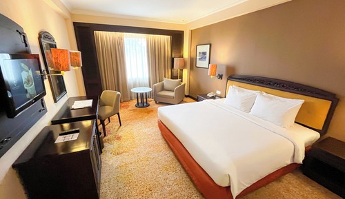 Deluxe Room, 1 King Bed, Non Smoking
