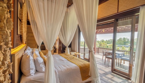 Suite, Garden View, Sea Facing