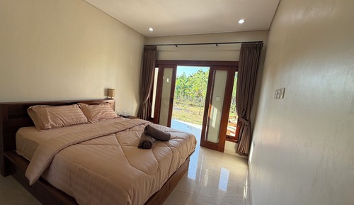 Deluxe Room, Garden View