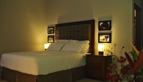 Superior Cottage, 1 King Bed