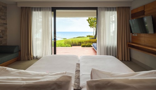 Ocean View Suite Twin