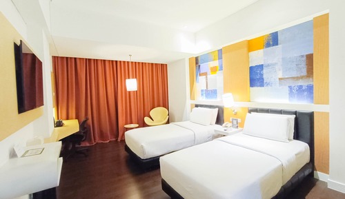 Business Twin Room
