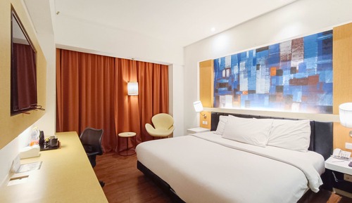 Superior King Room