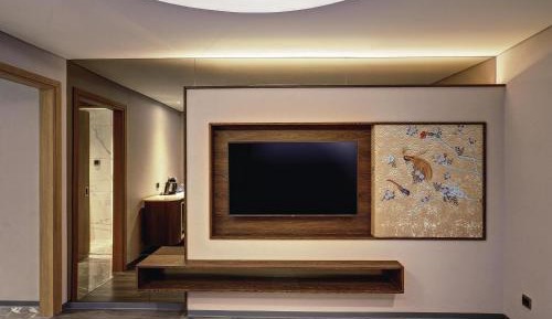 Executive Suite One King
