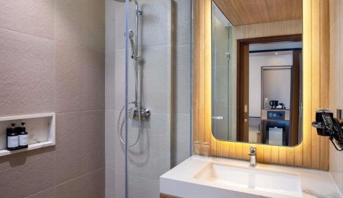 Premium Superior Twin Room
