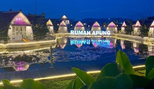 Deluxe Double Room (2 Adults + 1 Child)