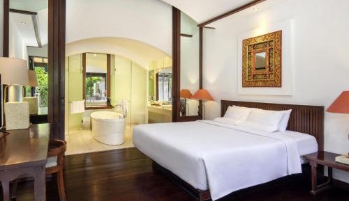 Tropical Terrace King Room