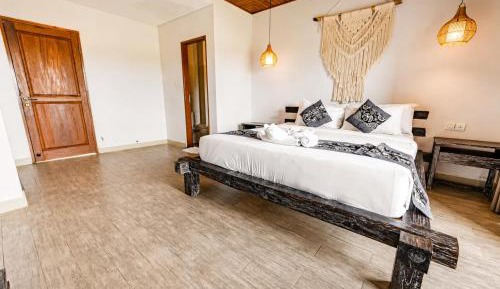 Deluxe Double Room with Bath