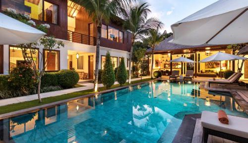 Villa with Private Pool