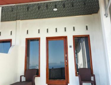 Single Room with Private Bathroom