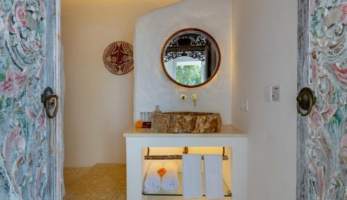 Batur Suite