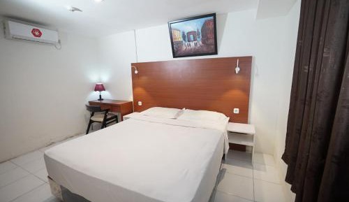 Three-Bedroom Standard Apartment