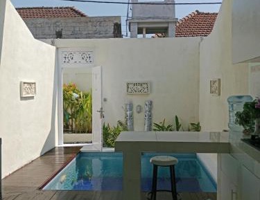 One-Bedroom Villa