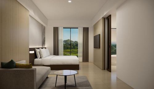 Junior King Suite with Garden View