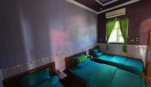 Triple Room with Private Bathroom