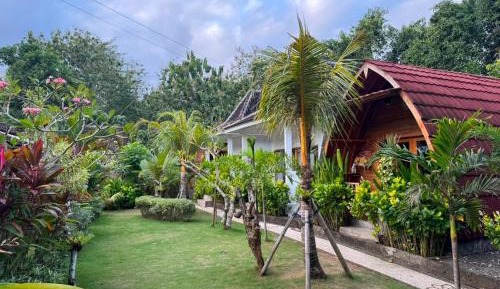 Deluxe Bungalow with Garden View