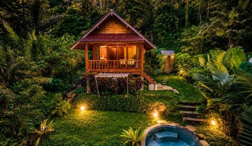 King Room with Garden View