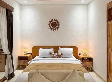 Deluxe Double Room (2 Adults + 1 Child)