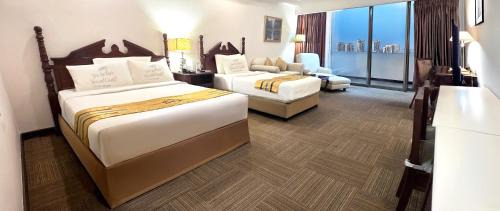 Family Suite with Balcony